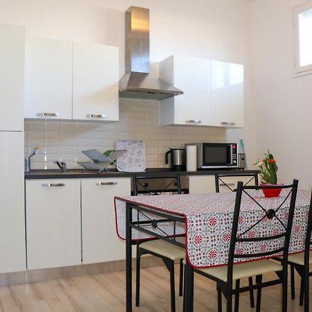 Appart Aux Deux Colombes Avec Balcon Et Garage Pamiers Exterior photo